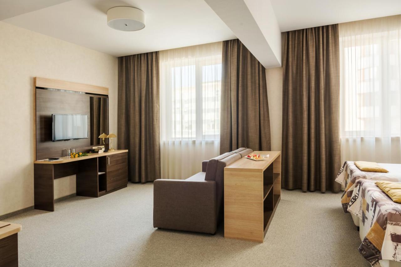 Dunav Plaza Hotel روس المظهر الخارجي الصورة