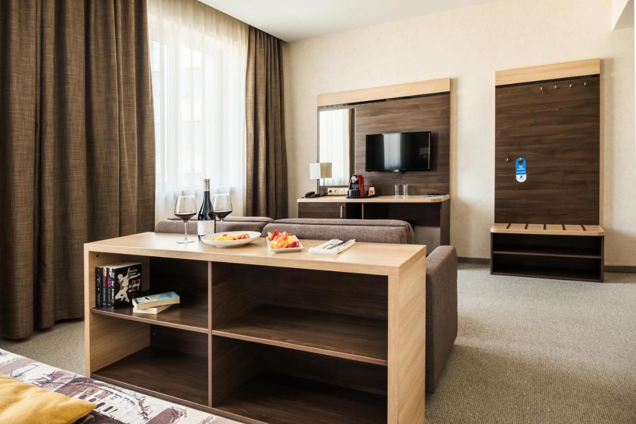 Dunav Plaza Hotel روس المظهر الخارجي الصورة